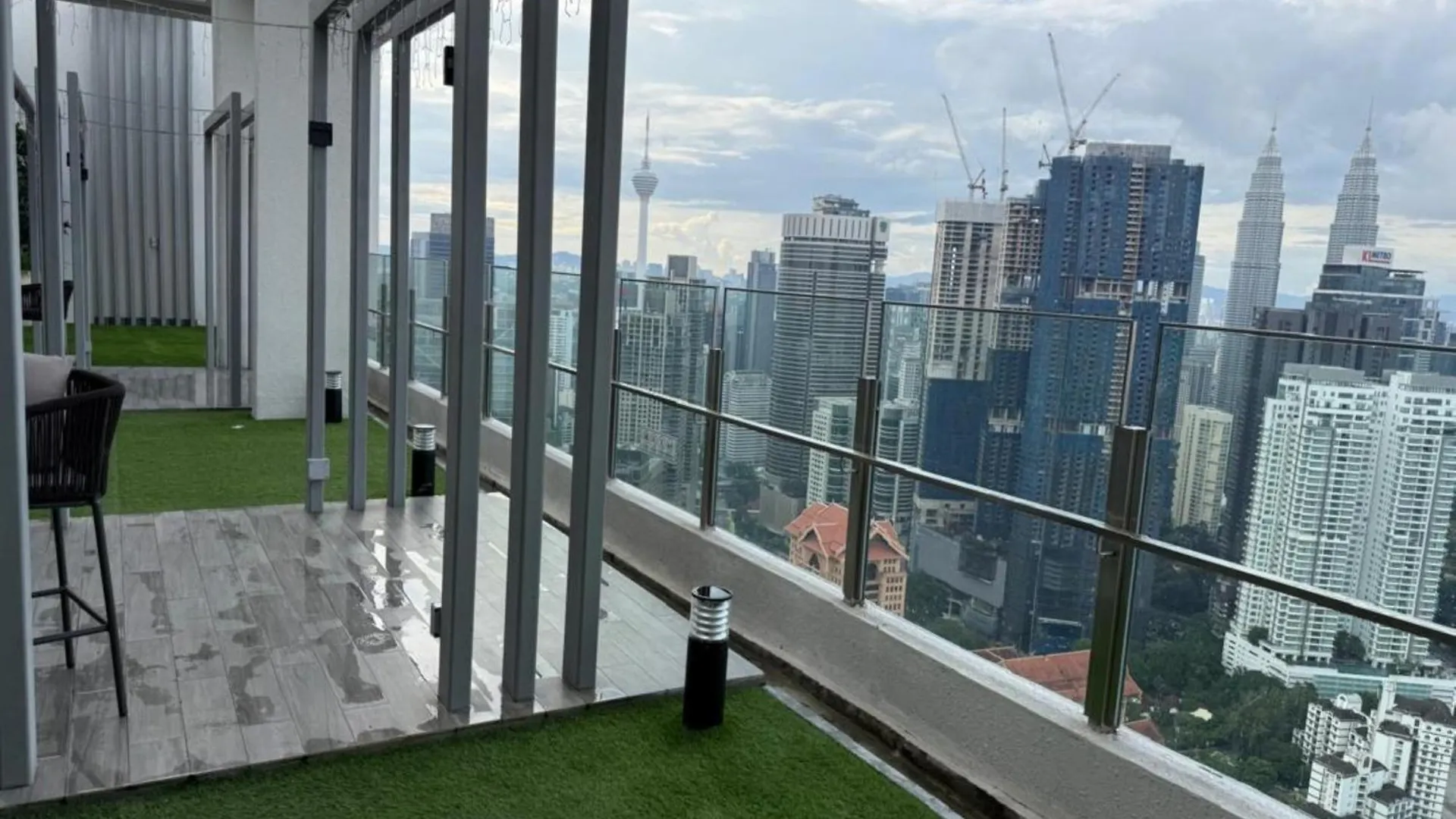 Agile Tropicana Residensi By B&B Kuala Lumpur Apartment